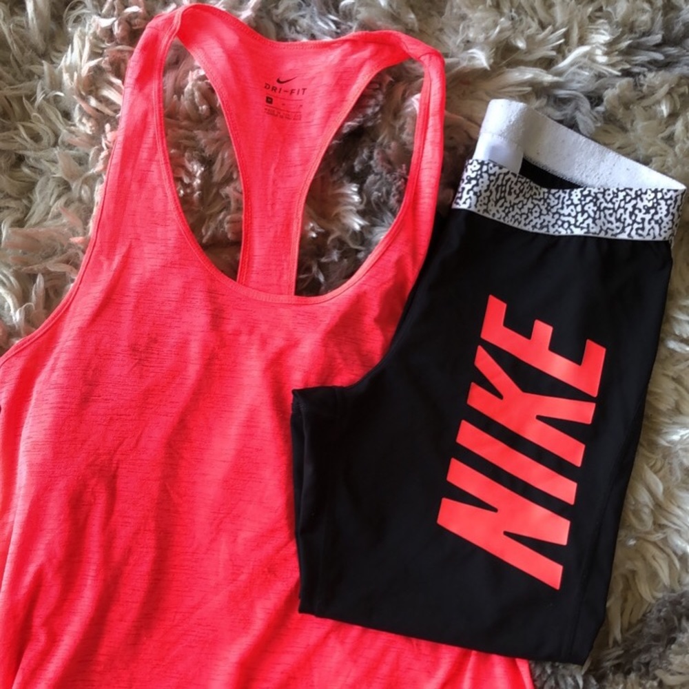 Nike set sz M/L